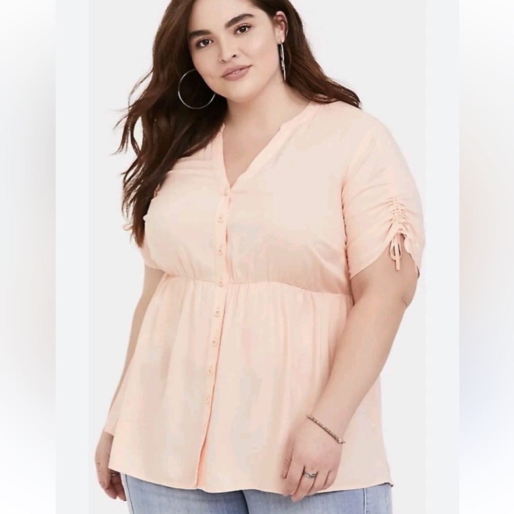 Torrid Button Front blouse